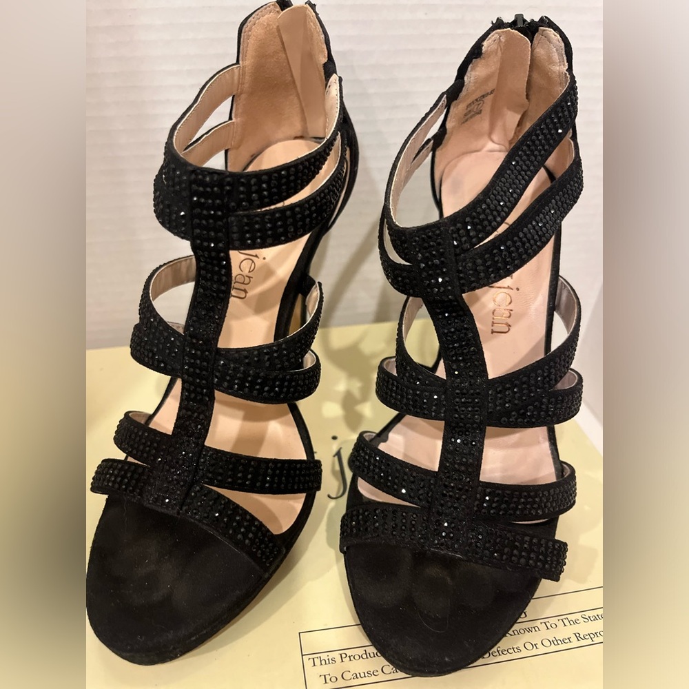 PRE-OWNED CATHY JEAN WOMEN'S OPEN TOE RHINESTONE HEELS- BLACK- SIZE 7
